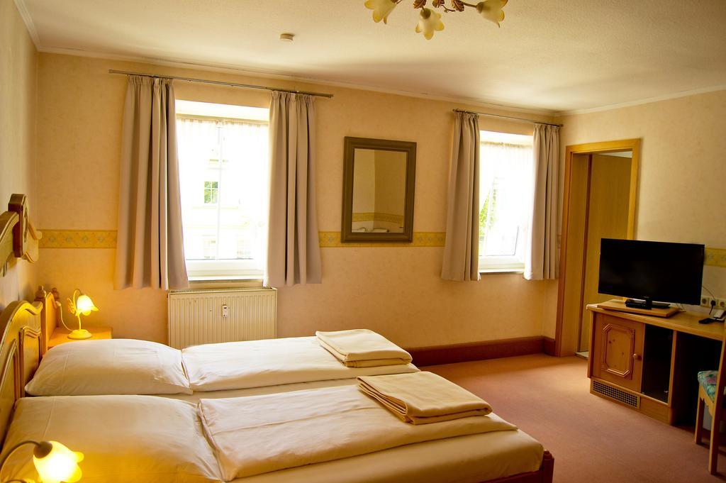 Hotel Garni Promenade Weissenhorn Exterior photo